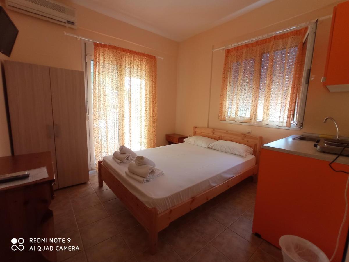 Hotel Giorgio Kallithea  Ngoại thất bức ảnh