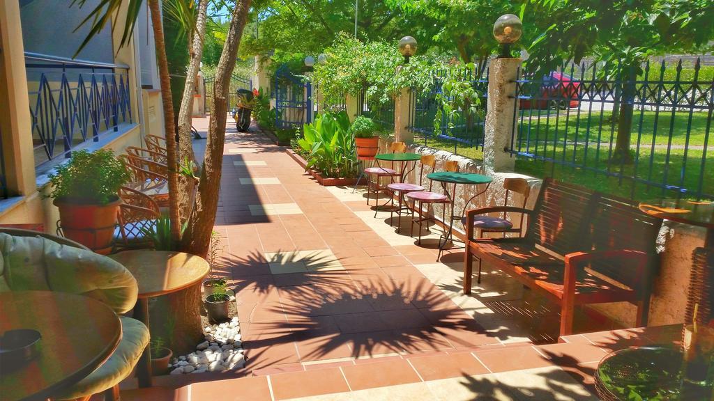 Hotel Giorgio Kallithea  Ngoại thất bức ảnh